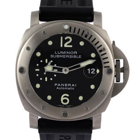 Panerai Luminor Submersible PAM 00025 .